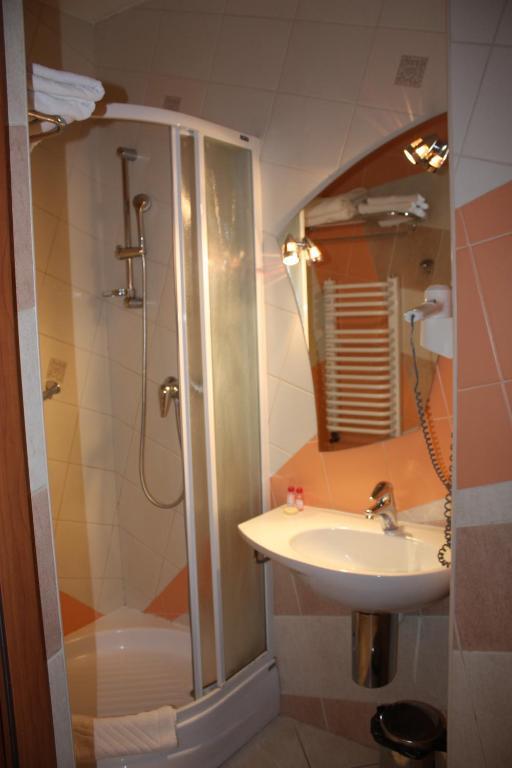 Hotel Saol Krynica-Zdrój Esterno foto